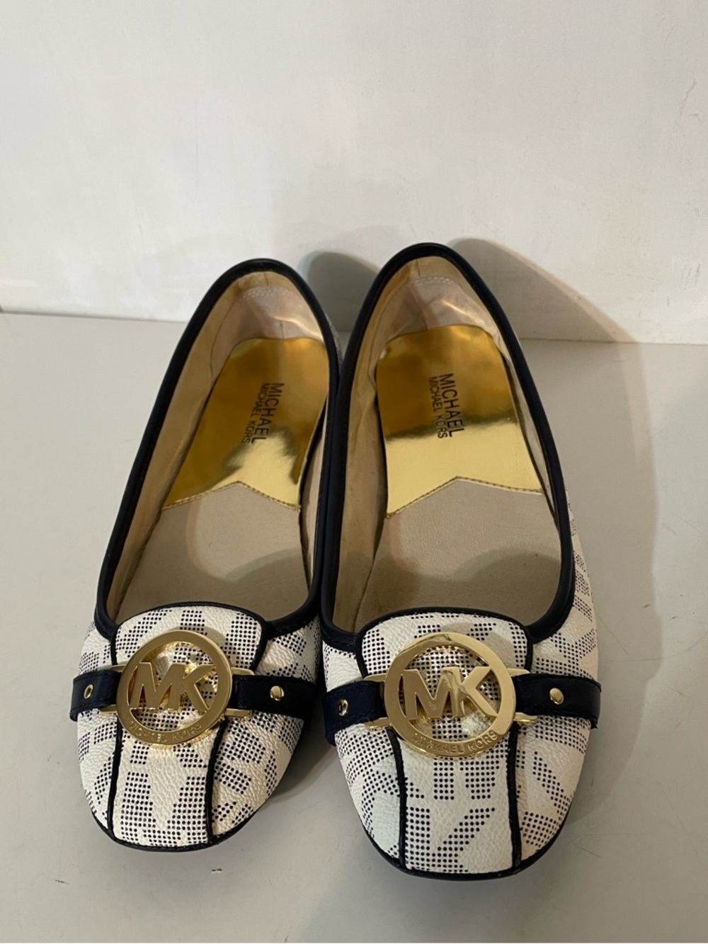 Michael Kors Flats in Navy and White